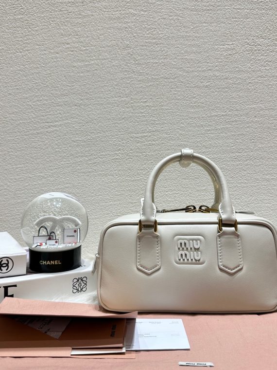 GUCCI MARMONT two way medium