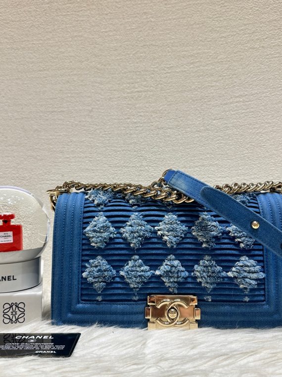 HB10957 Chanel denium limited edition 2019 with card