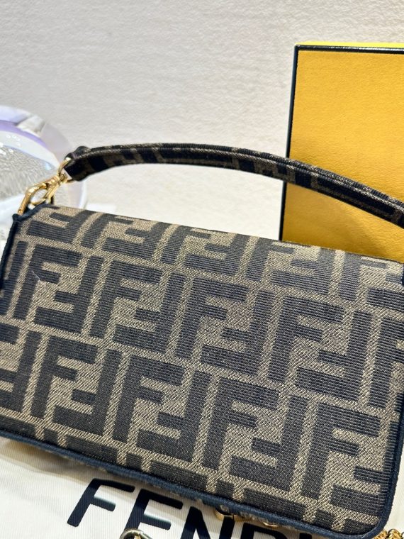 HB11876 FENDI mini baguatte 2024