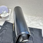 HB20430 Celine triomphe black and gold 2022 medium