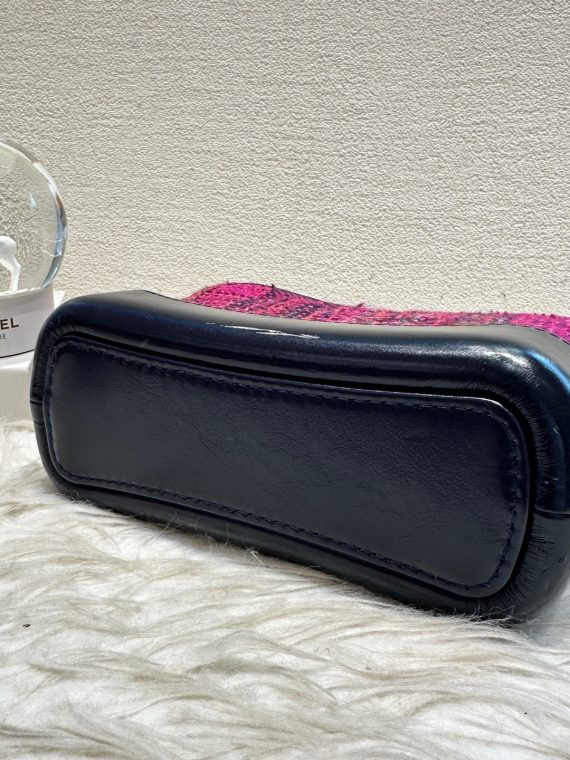 HB20413 Chanel tweed woven limited edition small gabrielle 2018